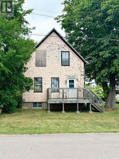 10 Victoria St, Georgetown, PE, C0A1L0 | Card Image