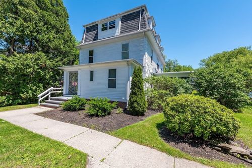 h-95 E Pleasant St, Amherst, MA, 01002-1502 | Card Image