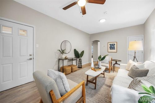 4068 Wilmington Ave, Saint Louis, MO, 63116-2953 | Card Image