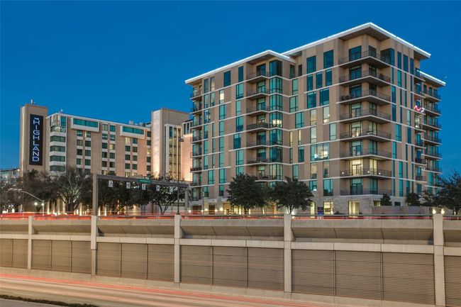 Incredible location with direct access to the Katy Trail, Mockingbird Station with its restaurants, shops, movie theater and DART Rail station- and just across from SMU, Highland Park and University Park. Walk score of 81! | Image 39
