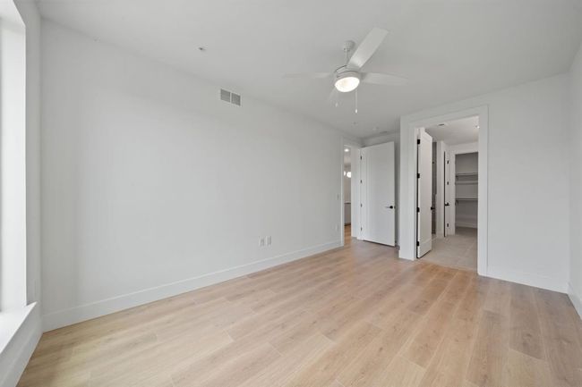 UNIT-426 - 1701 Simond Ave, Condo with 2 bedrooms, 2 bathrooms and 2 parking in Austin TX | Image 11