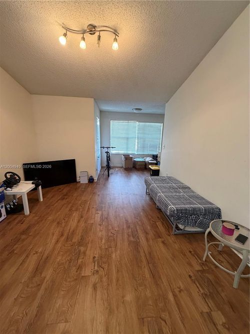 424-12950 Vista Isles Dr, Plantation, FL, 33325-1343 | Card Image