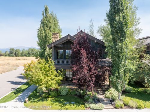 565 Woodland Star Dr, Driggs, ID, 83422 | Card Image