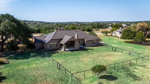 1273 Via Principale, New Braunfels, TX, 78132-2604 | Card Image