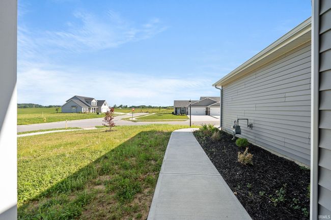 3190 E Buell Ct, Condo with 2 bedrooms, 2 bathrooms and null parking in Columbia City IN | Image 6