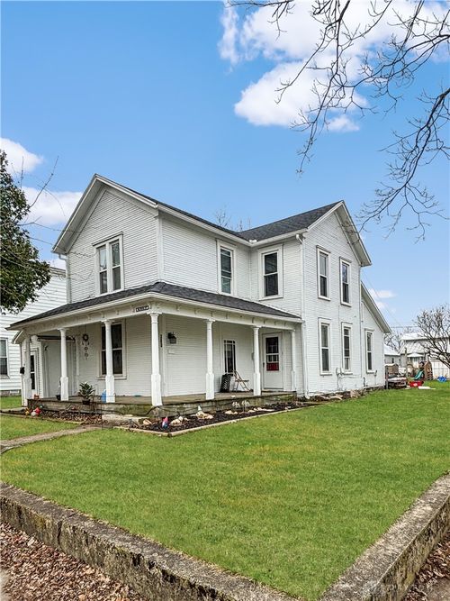 300 Warren St, Greenville, OH, 45331-1857 | Card Image