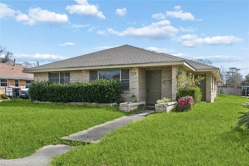 2486 Hyman Pl, New Orleans, LA, 70131-3626 | Card Image