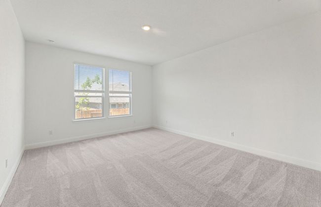291 Muddy Creek Way, House other with 3 bedrooms, 2 bathrooms and 2 parking in Kyle TX | Image 9