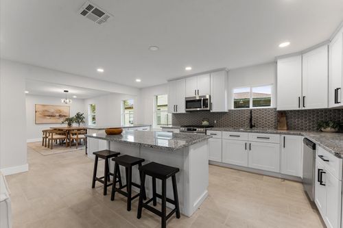 8655 Tilgham St, Houston, TX, 77029-3335 | Card Image