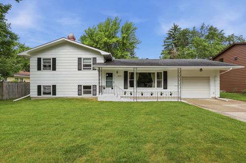 1915 11th St S, Moorhead, MN, 56560-3628 | Card Image
