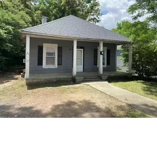 2501 Dundeen St, Charlotte, NC, 28216-4921 | Card Image