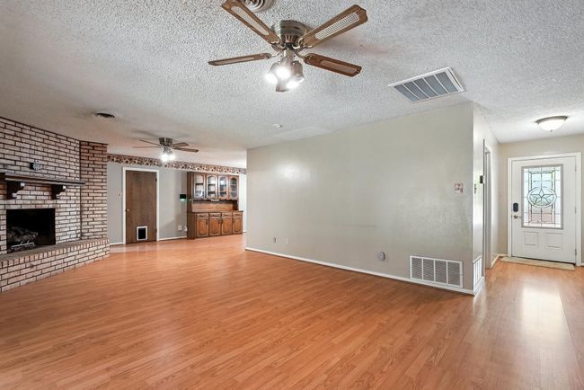 3307 48 Th St, House other with 3 bedrooms, 2 bathrooms and null parking in Snyder TX | Image 9