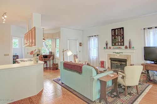 106 Ann St, Wilmington, NC, 28401-4410 | Card Image