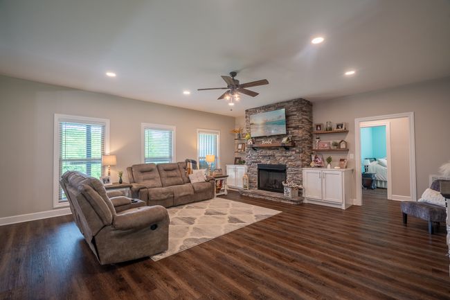 217 Rockhouse Rd, House other with 4 bedrooms, 5 bathrooms and 6 parking in Hohenwald TN | Image 16