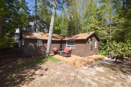 465 Bluewater Lane, Wasaga Beach, ON, L9Z2P5 | Card Image