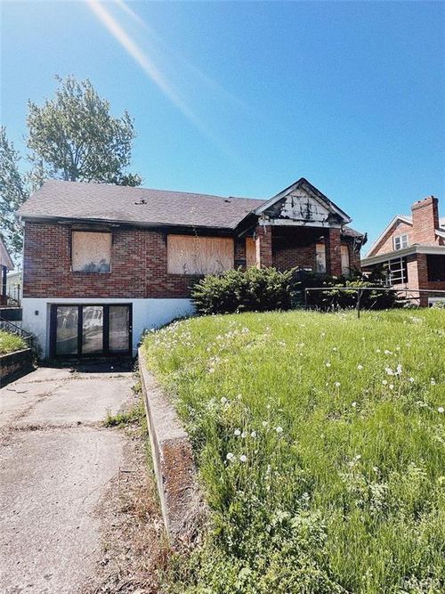 328 W 10th St, Hermann, MO, 65041-1235 | Card Image