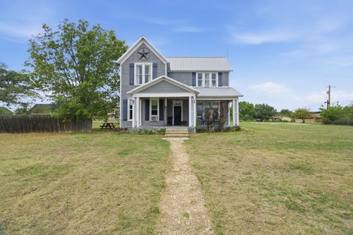 106 W North St, Hico, TX, 76457-6105 | Card Image