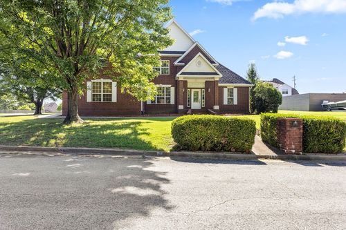 2106 Nw Turner Dr, Bentonville, AR, 72712-4458 | Card Image