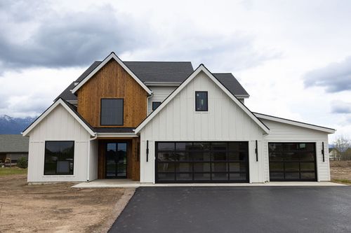 404 Jefferson Street, Kalispell, MT, 59901 | Card Image