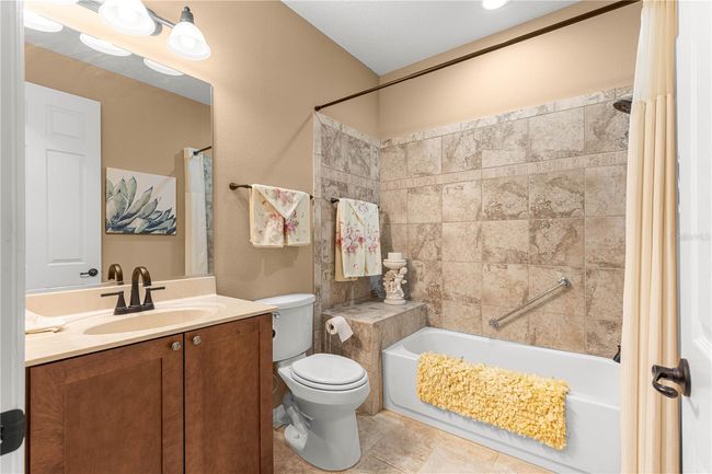 Guest Bath 1 | Image 28