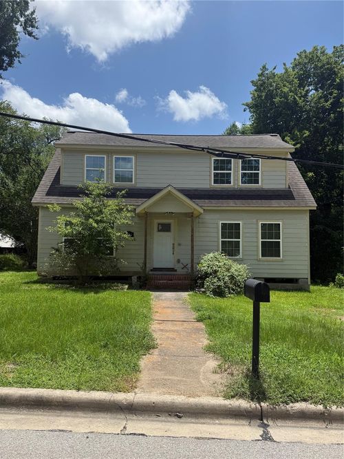 1011 10th Street, Huntsville, TX, 77320 | Card Image