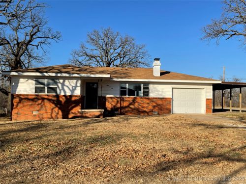 302 Hillcrest St, Pawnee, OK, 74058-5020 | Card Image