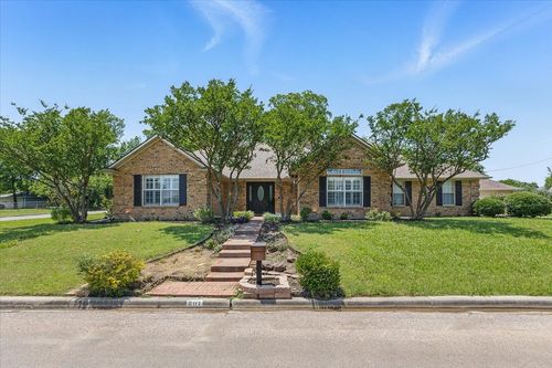 201 Wilson St, Whitesboro, TX, 76273-1830 | Card Image