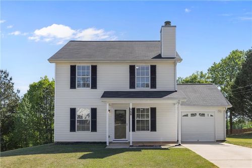 150 Fairclift Dr, Covington, GA, 30016-1236 | Card Image