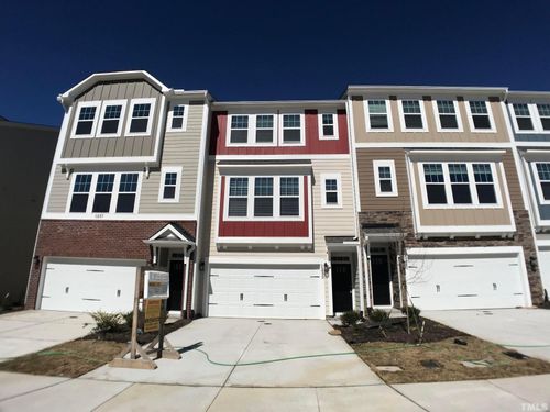 1239 Commack Dr, Durham, NC, 27703-6806 | Card Image
