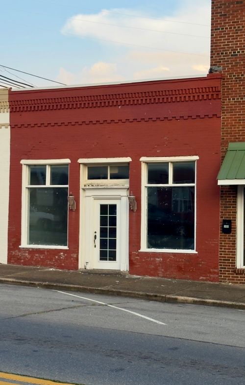 302 E Main St, Decherd, TN, 37324 | Card Image
