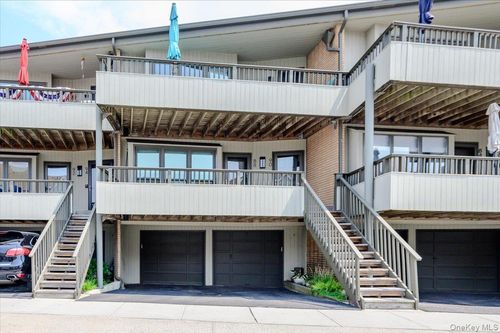 88 Pacific Blvd, Long Beach, NY, 11561-4700 | Card Image