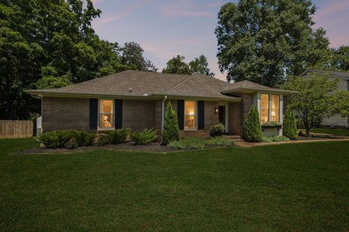 410 Stable Dr, Franklin, TN, 37069-4167 | Card Image