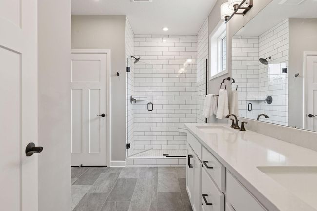 This primary bathroom is gorgeous | Image 24