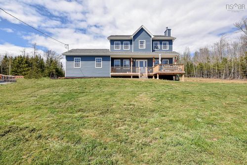 9409 Highway 215, Walton, NS, B0N2R0 | Card Image