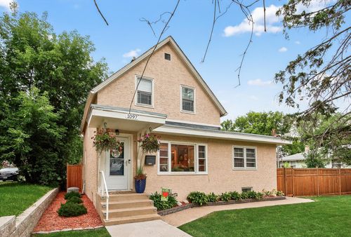 1097 Euclid St, Saint Paul, MN, 55106-5736 | Card Image