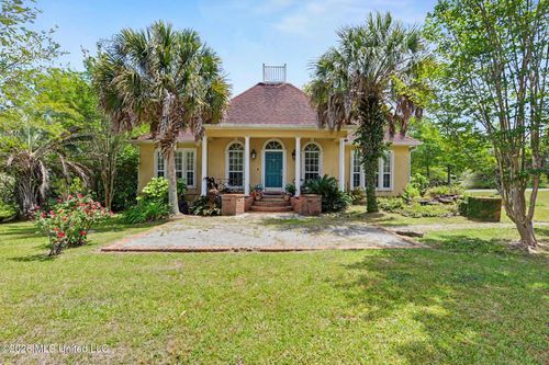 5701 Jeremy Ln, Vancleave, MS, 39565-5109 | Card Image