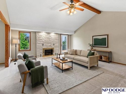 3058 Westridge Dr, Blair, NE, 68008-1078 | Card Image