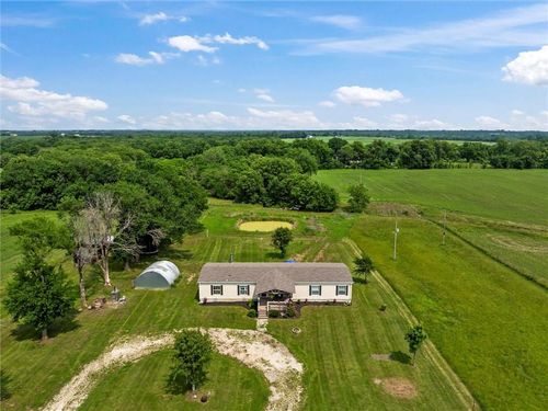 28103 S Little Rd, Garden City, MO, 64747-8501 | Card Image