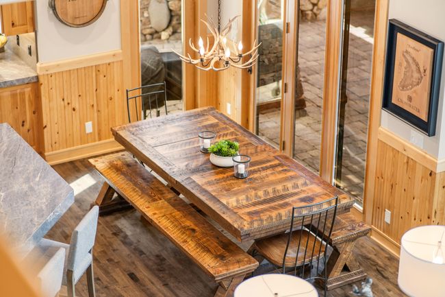 Eating Area | Image 10