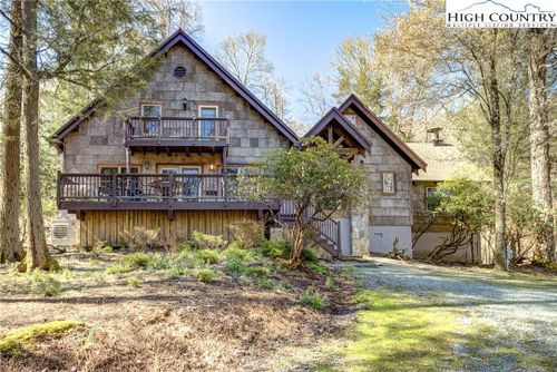 302 Lake Road, Beech Mountain, NC, 28604 | Card Image