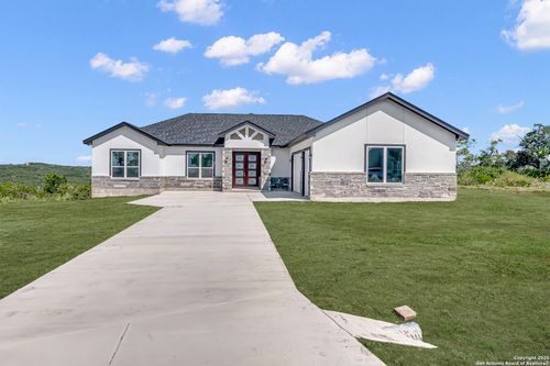 1585 Prairie 2771, Mico, TX, 78056 | Card Image