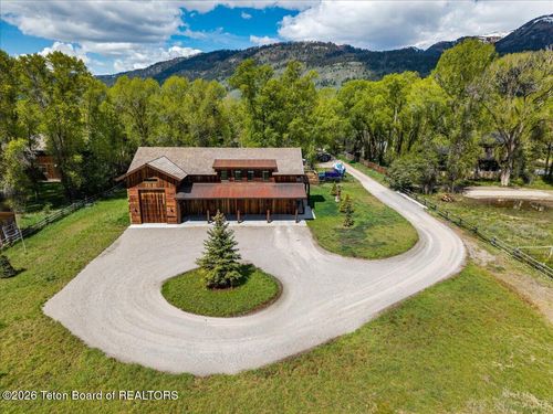 3725 Zach Ln, Wilson, WY, 83014 | Card Image