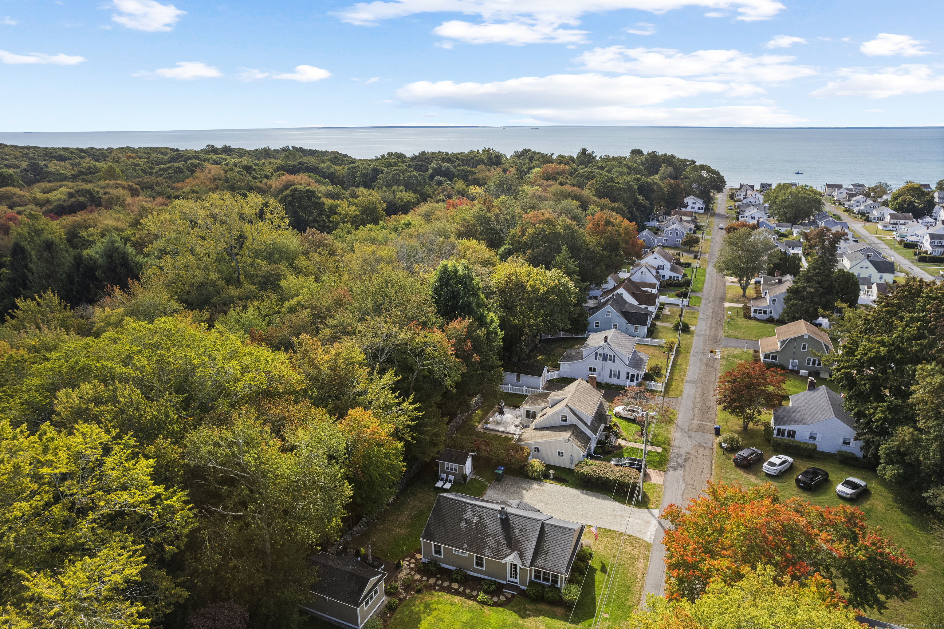 Billow Rd, Old Lyme, CT 06371