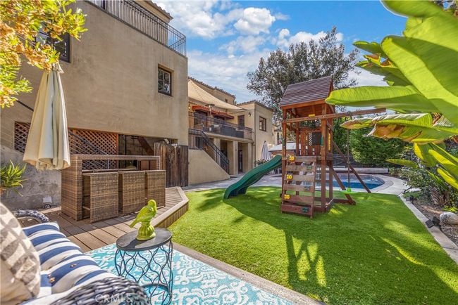 613 W Valley View Dr, House other with 6 bedrooms, 5 bathrooms and 8 parking in Fullerton CA | Image 46