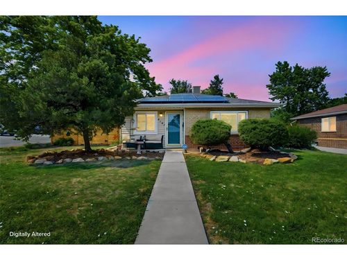 8187 W 17th Ave, Lakewood, CO, 80214 | Card Image