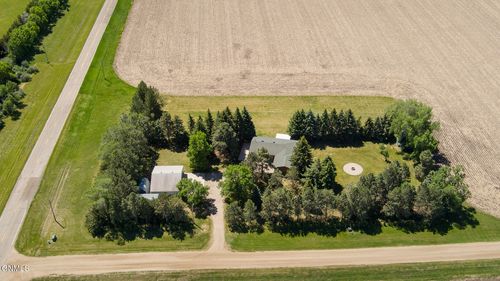 4001 102nd Ave Se, Bismarck, ND, 58504-4206 | Card Image