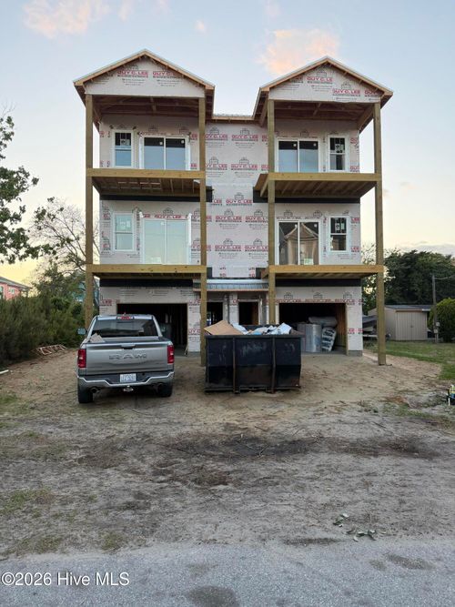 1-1610 Swordfish Ln, Carolina Beach, NC, 28428-5711 | Card Image