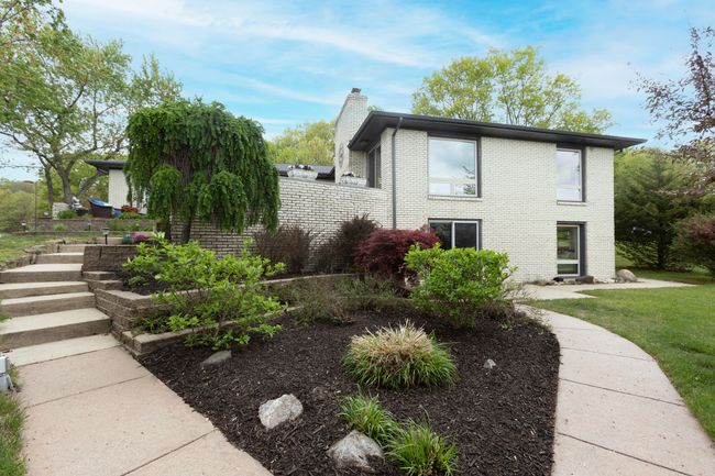 47233 County Road 380, House other with 5 bedrooms, 3 bathrooms and null parking in Grand Junction MI | Image 35