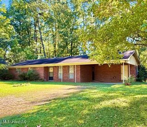 1029 Loom St, Wesson, MS, 39191-9261 | Card Image