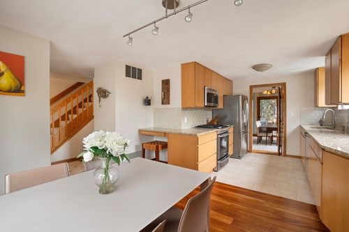 76-76 Grove St, Belmont, MA, 02478 | Card Image